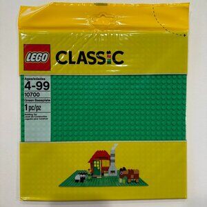 LEGO 32x32 Classic Green Baseplate, Set 10700, NEW, Quantity: 2